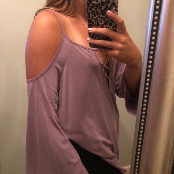purple off shoulder top - Picture 3 of 4